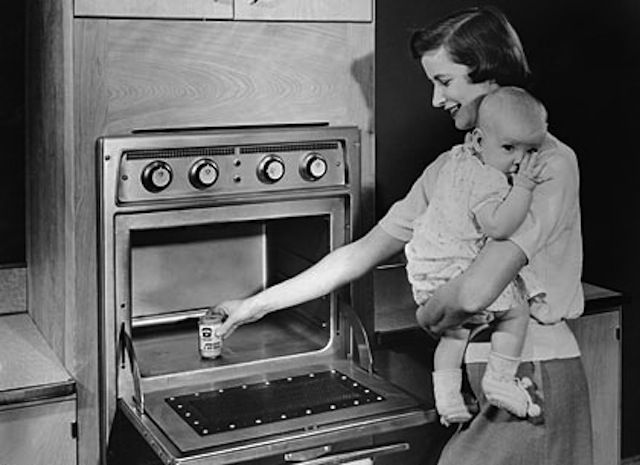 first-microwave-oven.jpg